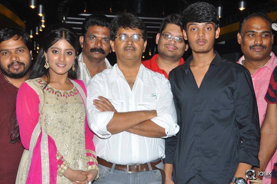 Andhra-Pori-Movie-Premiere-Show-at-Prasads-Imax
